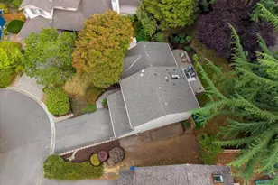 14855 SE 10th Pl, Bellevue, WA 98007 - Photo 31