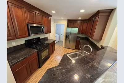 1855 Trossachs Boulevard SE #2201, Sammamish, WA 98075 - Photo 9