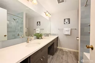 5212 W Mercer Pl, Mercer Island, WA 98040 - Photo 19
