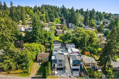 825 NE 105th Street, Seattle, WA 98125 - Photo 31