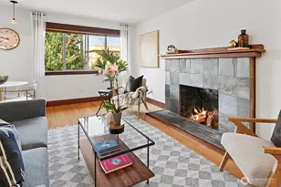 461 N 45th St, Seattle, WA 98103 - Photo 7