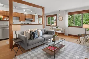 461 N 45th St, Seattle, WA 98103 - Photo 9