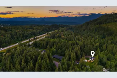 10424 348th Avenue SE, Snoqualmie, WA 98065 - Photo 5