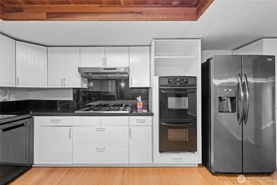 15207 94th Avenue E, Puyallup, WA 98375 - Photo 11