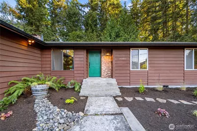 15207 94th Avenue E, Puyallup, WA 98375 - Photo 3