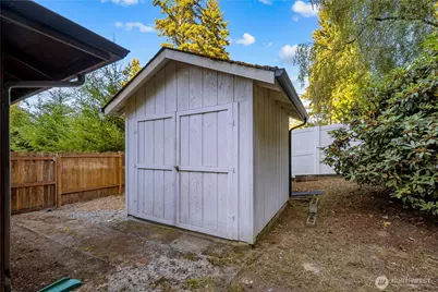 15207 94th Avenue E, Puyallup, WA 98375 - Photo 29