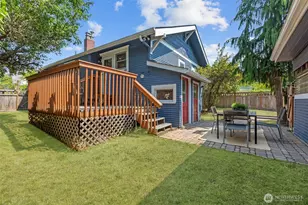 347 NW 74th St, Seattle, WA 98117 - Photo 33