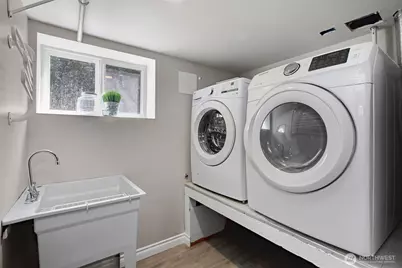 347 NW 74th Street, Seattle, WA 98117 - Photo 29
