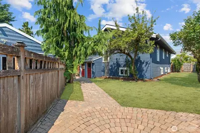 347 NW 74th Street, Seattle, WA 98117 - Photo 35