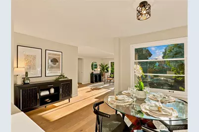6542 Greenwood Avenue N, Seattle, WA 98103 - Photo 17