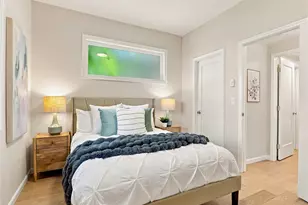 6542 Greenwood Ave N, Seattle, WA 98103 - Photo 21