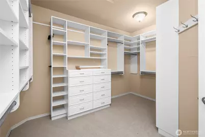 4047 Willams Avenue W, Seattle, WA 98199 - Photo 21