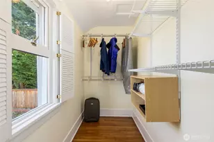 2910 W Crockett St, Seattle, WA 98199 - Photo 25