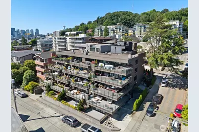 2040 Waverly Place N #301, Seattle, WA 98109 - Photo 3