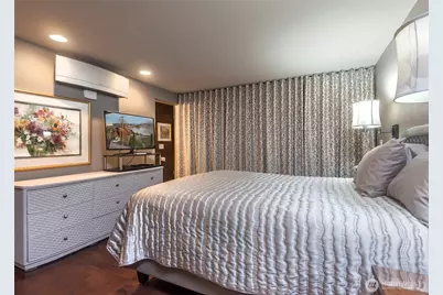 2040 Waverly Place N #301, Seattle, WA 98109 - Photo 19