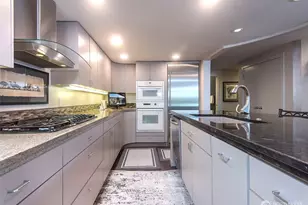 2040 Waverly Pl N, Seattle, WA 98109 - Photo 9