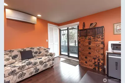 2040 Waverly Place N #301, Seattle, WA 98109 - Photo 25