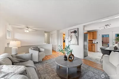 9210 166th Place NE, Redmond, WA 98052 - Photo 7