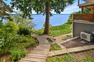 9943 SW 123rd Pl, Vashon, WA 98070 - Photo 35