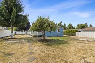 8720 Pepperidge Ln SE, Yelm, WA 98597 - Photo 31