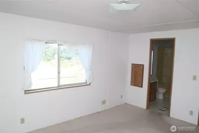 102 Sereno Circle Drive, Bremerton, WA 98312 - Photo 15