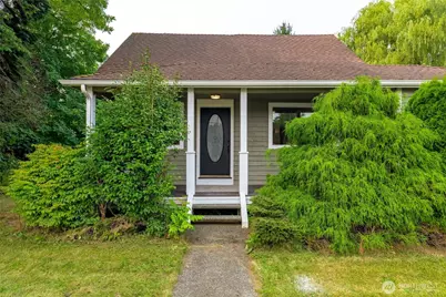 811 Nooksack Avenue, Nooksack, WA 98276 - Photo 1