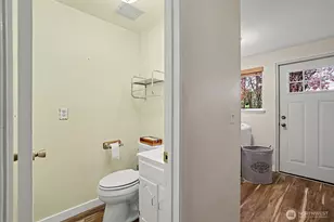 13459 SE 250th Ct, Kent, WA 98042 - Photo 17
