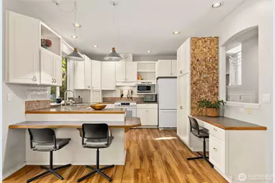 4648 D Milluhr Drive NE, Olympia, WA 98516 - Photo 5