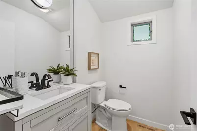 7432 E Mercer Wy, Mercer Island, WA 98040 - Photo 15