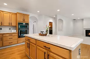 835 SW 355th Ct, Federal Way, WA 98023 - Photo 5