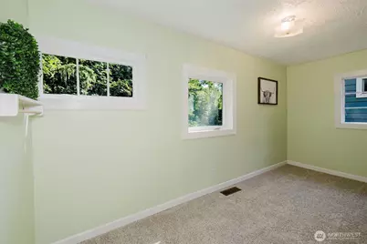 918 Taylor Street E, Port Orchard, WA 98366 - Photo 23