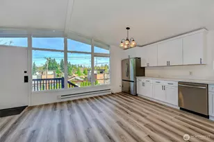 5700 212th St SW, Mountlake Terrace, WA 98043 - Photo 5