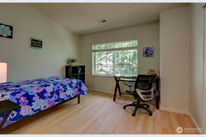 18268 NE 97th Way #104, Redmond, WA 98052 - Photo 9