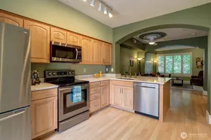 18268 NE 97th Way, Redmond, WA 98052 - Photo 5