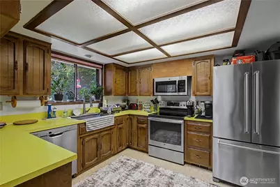 6411 Sierra Drive SE, Lacey, WA 98503 - Photo 9