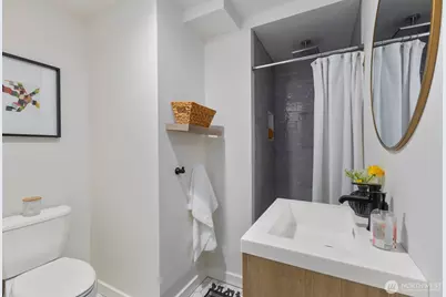 803 W Etruria Street, Seattle, WA 98119 - Photo 27