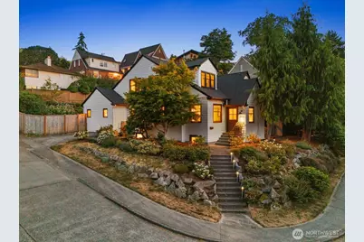 803 W Etruria Street, Seattle, WA 98119 - Photo 1