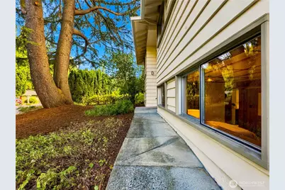 12231 95th Place NE, Kirkland, WA 98034 - Photo 5
