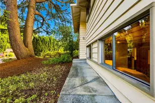 12231 95th Pl NE, Kirkland, WA 98034 - Photo 5