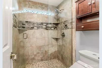 11907 NE 133rd Place, Kirkland, WA 98034 - Photo 23