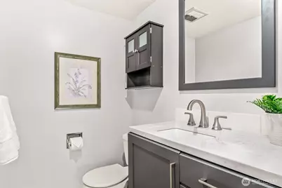 11907 NE 133rd Place, Kirkland, WA 98034 - Photo 13