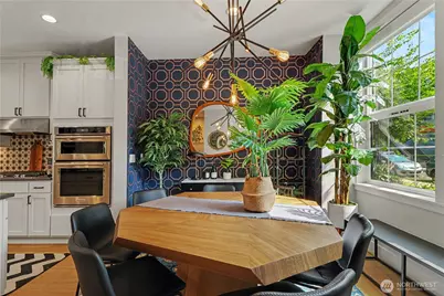 2111 9th Avenue W #22, Seattle, WA 98119 - Photo 9