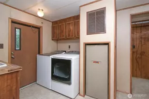 223 Lorilee Ln, Port Angeles, WA 98363 - Photo 29