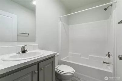 2400 Donovan Avenue #4, Bellingham, WA 98225 - Photo 11