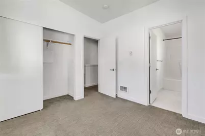4206 S Greenbelt Station Drive, Seattle, WA 98118 - Photo 21