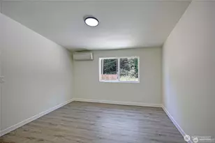 663 Chapman Rd, Camano Island, WA 98282 - Photo 11