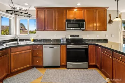 4237 S Bozeman Street #D, Seattle, WA 98118 - Photo 7
