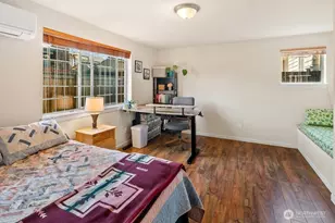 4237 S Bozeman St, Seattle, WA 98118 - Photo 5