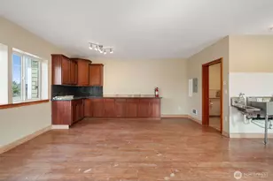 261043 Hwy 101, Sequim, WA 98382 - Photo 11