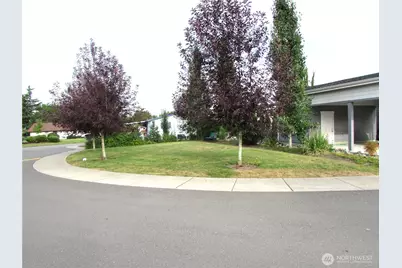 4424 84th Street NE #8, Marysville, WA 98270 - Photo 39